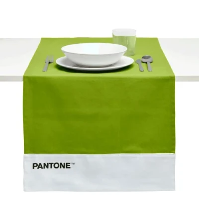 Imagen de Pantone™ Camino de Mesa Moderno, 100% algodón, 220 g, Suave y Duradero, Ideal para Accesorios Cocina manteles Individuales Tela, 45 x 145 cm, Verde Claro