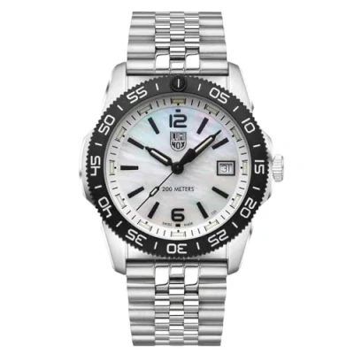 Imagen de Luminox Reloj Analógico para Unisex Adulto de Cuarzo Suizo con Correa en Acero Inoxidable XS.3126M