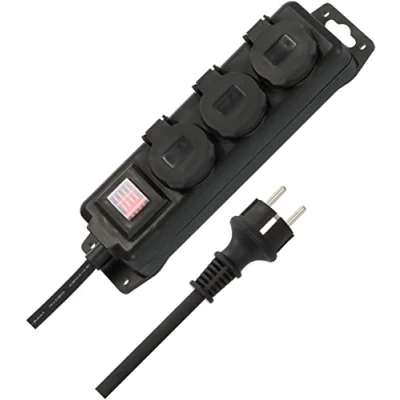 Imagen de Brennenstuhl regleta de enchufes IP44 con 3 (con Interruptor, Cable 2m, Tapa Cierre automático, Base múltiple para Exteriores y un Uso Robusto Permanente en Exteriores)