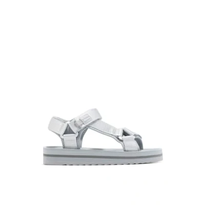 Imagen de D.Franklin Sandalias Mujer Forest High Franjas Plata deportivas planas cómodas para verano Talla (39)