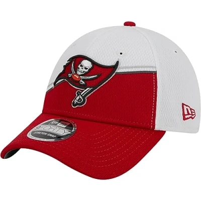 Imagen de New Era Tampa Bay Buccaneers NFL 2023 Sideline White Red 9Forty Stretch Snapback Cap One Size