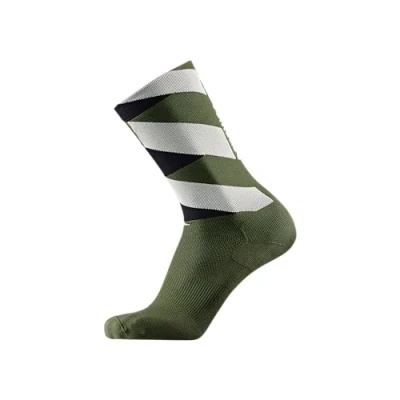 Imagen de GORE WEAR Essential, Calcetines Unisex adulto, Verge/Negro (Utility Green/Black), 35 37