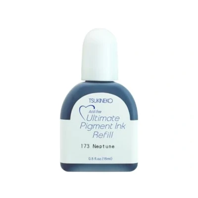 Imagen de Tsukineko Tinta VERSACOLOR Color neptuno Opaca Recarga 15ml. Bote de Almohadilla. Textura densa, Resistente. Ideal Manualidades, Scrapbooking en Papel, Madera y cartón.