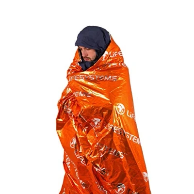 Imagen de Bolsa térmica de lámina plateada emergencia Lifesystems para senderismo, montañismo y supervivencia al aire libre
