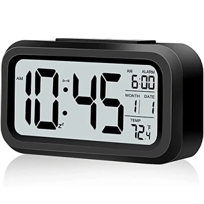Imagen de Silriku Reloj despertador digital, funciona con pilas, luz nocturna, fecha de repetición 12/24 horas, temperatura interior (negro)