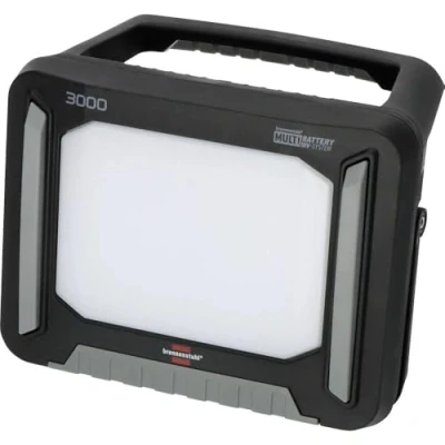 Imagen de Brennenstuhl Professional Multi Battery foco de trabajo LED a batería 3000 MA (3150lm, IP65, compatible con baterías 18V 11 fabricantes diferentes, sin batería, Engineered in Germany)