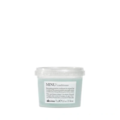 Imagen de Skeyndor Essential Mini Productos Acondicionador Minu 75 ml