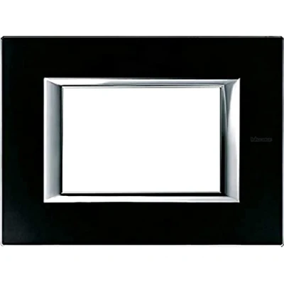 Imagen de Marco embellecedor rectangular Axolute HA4803VNN BTICINO Cristal noche 3 módulos