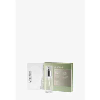 Imagen de M2 Beauté Ultra Pure Solutions Eye Mask 7 x 2 parches + 30 ml de líquido