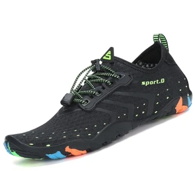 Imagen de SAGUARO Zapatillas de Playa para Hombre Mujer Secado Rápido Escarpines Antideslizantes Zapatos Agua Transpirable Ligero Zapato Natacion Baño Surf Acuaticas, Corrugado Negro 44