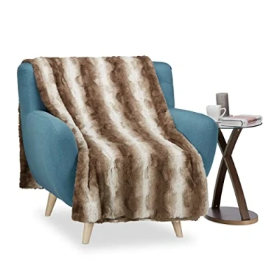 Imagen de Relaxdays Suave de Piel sintética, Manta para sofá o Cama, Colcha mullida Doble Capa, tamaño: 150 x 200 cm, Color marrón Pelo, Mantita, Poliéster