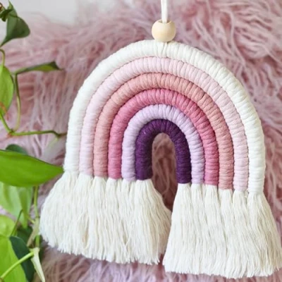 Imagen de Piglet&amp;Chestnut kit de macramé para principiantes adultos, arcoíris, haz tu propio arco iris macramé, iniciación manualidades, completo con instrucciones ilustradas