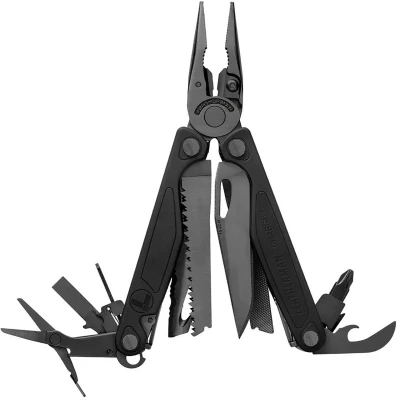 Imagen de Leatherman Charge Plus Multiherramienta con 19 utensilios, incluye navajas, alicates, sierra y destornillador, para acampar pescar, hecha en EE.UU., negro una funda de molle