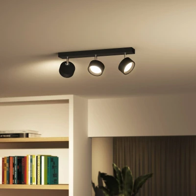 Imagen de Philips Barra de Iluminación Bracia, con 3 Focos, 5.5W, 550 lm, Luz Blanca Cálida 2700k, Negro