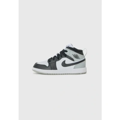 Imagen de Jordan 1 Unisex Zapatillas altas para niños, Talla: 35, White/black/smoke grey Zapatos