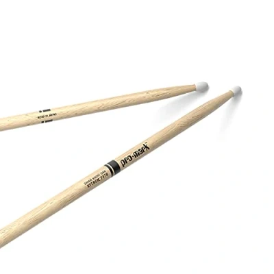 Imagen de Pro Mark Japanese Shira Kashi White Oak 747B Super Rock Nylon Tip Drumsticks