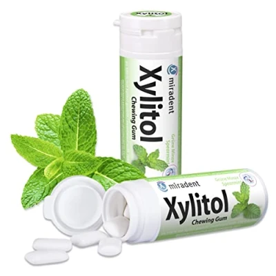 Imagen de Miradent Xylitol Goma de mascar chicles dentales 30 piezas menta verde lata (6x 30g)