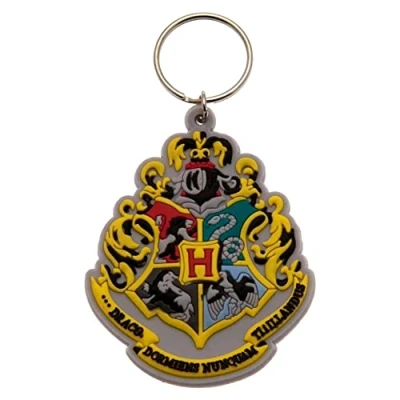 Imagen de International Rk38453c Harry Potter Pyramid Llavero de goma con escudo Hogwarts, multicolor, Talla única (RK38453C)