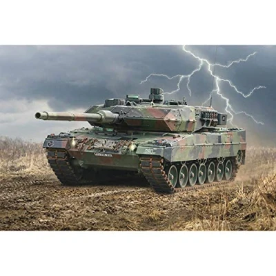 Imagen de Italeri Leopard 2A6 Italia 6567S 1:35 Juego de construcción maquetas, fabricación Modelos, Manualidades, aficiones, Pegar, Kit plástico, Color Plateado, zzzz s (6567S)