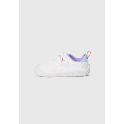 Imagen de PUMA Kitten Sneakers Toddlers, Calzado, Blanco/Silver Mist/Fierce Rojo, 27
