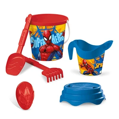 Imagen de Mondo Toys BUCKET SET + WATER CAN SPIDERMAN Juego de cubo arena ø17 cm con jarra agua playa (6 piezas) para niños a partir 3 años 18427