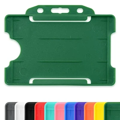 Imagen de Protector de plástico para tarjetas identificación una sola cara rígido deslizante en abierto horizontal con capacidad 86 x54 mm, tamaño tarjeta crédito Cr80, color verde
