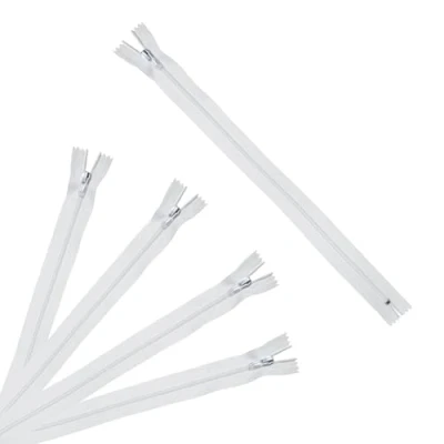 Imagen de Trimz Cremallera unidireccional Blanca de 15 cm con Dientes 4 mm x 5 Unidades, Poliéster,