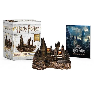 Imagen de Harry Potter Hogwarts Castle And Sticker Book: Lights Up! (RP Minis)