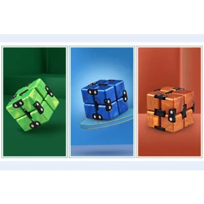 Imagen de Infinity Cube ​Toy para Adultos y niños, Versión Nueva Finger Toy Stress Ansiedad, Killing Time Fidget Toys Infinite Office Staff (Rectángulo Azul*Verde*Oro)