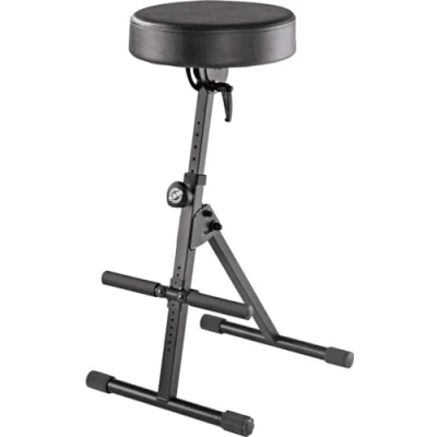 Imagen de K&amp;M 14060 Sit Stand negro acero, polipiel plegable asiento redondo y reposapiés