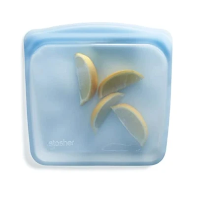 Imagen de Stasher bolsa de almacenamiento reutilizable silicona, sándwich (azul) Contenedor comida preparada almuerzo, viajes, maquillaje, gimnasio congelador, horno,