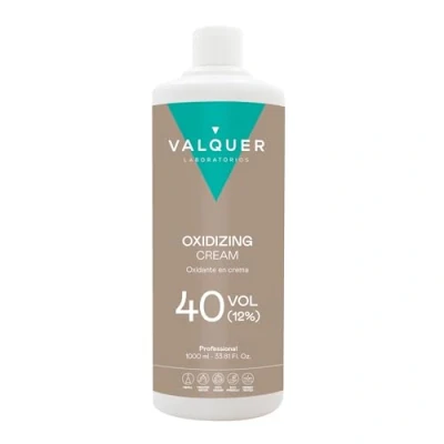 Imagen de Valquer profesional Oxigenada Estabilizada en Crema, 40 Volumenes (12%). Coloración capilar permanente. Uso peluquería. Formulación vegana 1000 Ml
