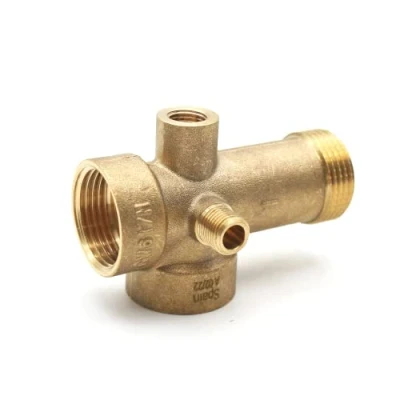 Imagen de DOJA Barcelona Te Cinco Vias Laton 1&quot; Conector 5 para Instalaciones de Riego Conectores Tuberias Radiadores, Goteo, Aire Comprimido