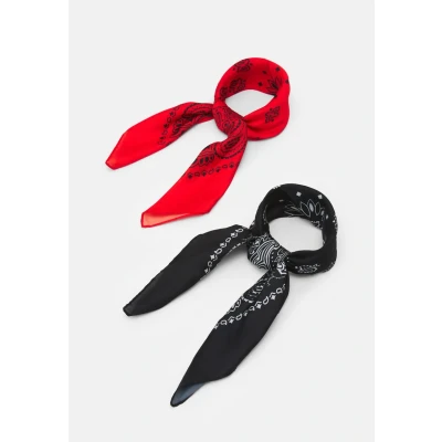 Imagen de Urban Classics Bandana Unisex 2 PACK Pañuelo, Hombre, Talla: One Size, Black/red