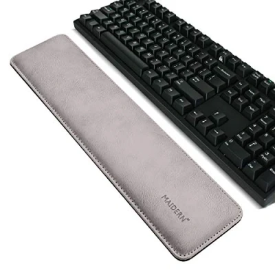 Imagen de MAIDERN Reposamuñecas de Teclado ergonómico con Espuma Memoria, 41.5x9.5cm PU Cuero para Juegos Muñequera/Muñequera Soporte computadora, computadora portátil, Mac (Gris Humo)