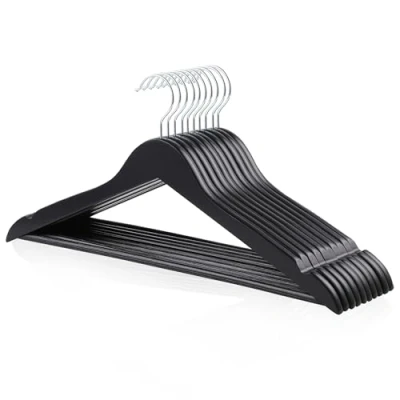 Imagen de Amazon Basics Perchas de madera para prendas traje, 10 unidades, Negro