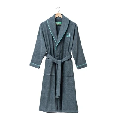 Imagen de UNITED COLORS OF BENETTON. Albornoz Unisex hombre o mujer 360gsm 100% algodón, Gris oscuro