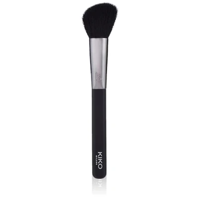 Imagen de KIKO Milano Face 10 Blush Brush Brocha De Corte Oblicuo Para Coloretes, Polvos Bronceadores E Iluminadores, Fibras Naturales