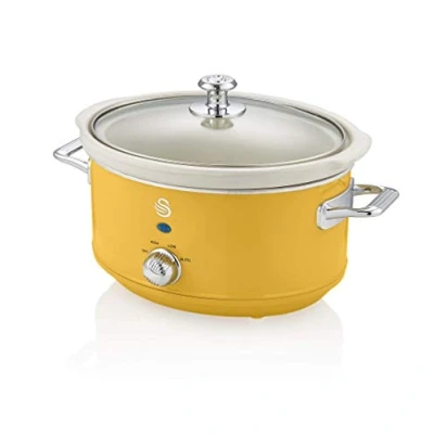Imagen de Swan Retro SF17021YELN Olla Cocción Lenta 3,5L Recipiente Extraíble, Antiadherente Cerámica libre PFOA y PTFE, 3 Niveles Temperatura, Tapa Vidrio, Slow Cooker, Diseño Vintage, Amarillo, 200W