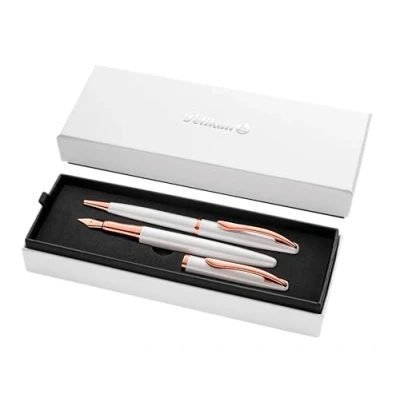 Imagen de Pelikan, Juego de Bolígrafo y Pluma Estilográfica Jazz Nobel Elegance en Metal Rose, Tinta Azul, Con Clip Elástico Elegante Estuche Regalo