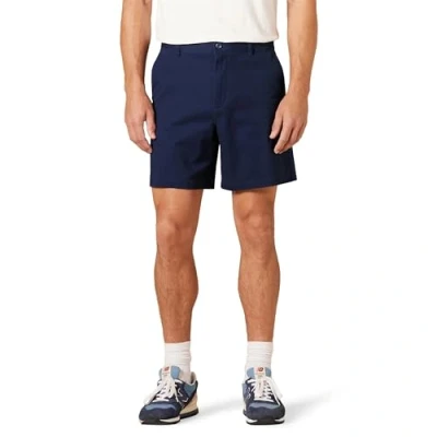 Imagen de Amazon Essentials Pantalones Chinos elásticos cómodos de Corte clásico, Tiro 18 cm Hombre, Azul Marino, 29W