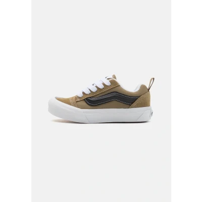Imagen de Vans KNU Skool Unisex Zapatillas skate para niños, Talla: 32, Olive/black Zapatos
