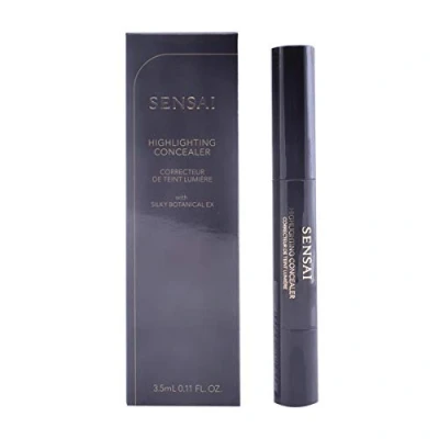 Imagen de Sensai Highlighting Concealer Brush HC03 Luminous Almond 3,5 ml