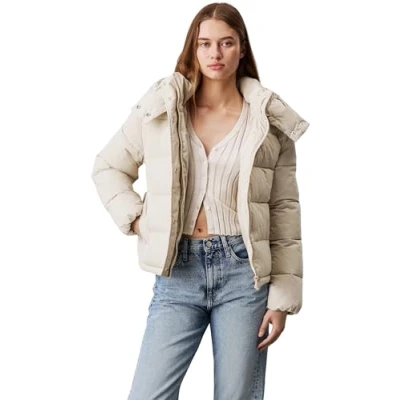 Imagen de Calvin Klein Jeans Matte Monologo Puffer Short Chaqueta de invierno, Mujer, Talla: XXL, Pelican