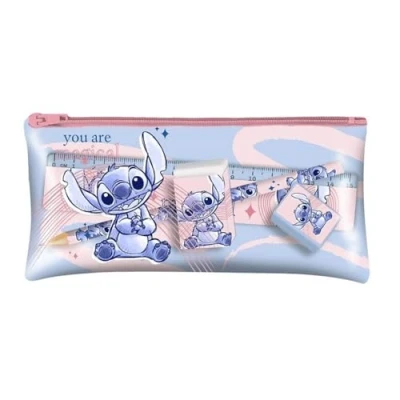 Imagen de Estuche de 3 Compartimentos Stitch Color Azul 12,5 x 4,5 19,5 cm Fabricado con Poliéster y PVC Cierre Cremallera Incluye Accesorios Producto Original Diseñado en España