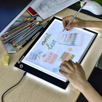 Imagen de Tablero de copia LED, caja luz superfina, almohadilla dibujo, mesa trazado,Cable USB con Brillo Ajustable para Artistas,Animación,Dibujo,Diseño,Bosquejo,Bordado（Sin bolígrafo）