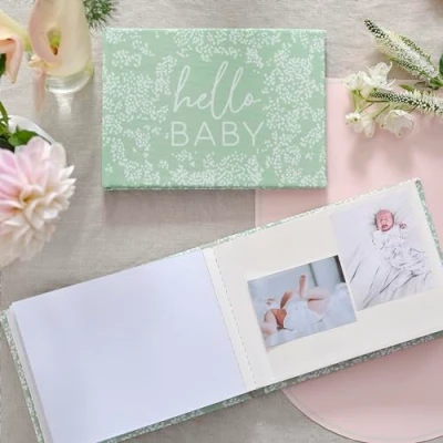 Imagen de Ginger Ray Álbum de tela con 24 fotos autoadhesivas y páginas en blanco para baby shower, color pastel