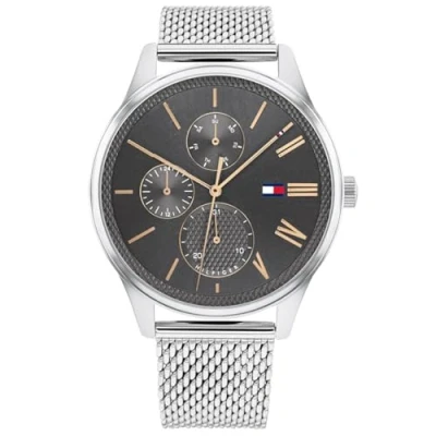 Imagen de Tommy Hilfiger Reloj Analógico de Cuarzo multifunción para hombre con correa malla acero inoxidable plateada 1791846