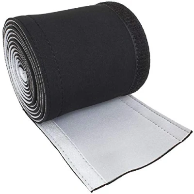 Imagen de iGadgitz Home U6938 Organizador Cables Flexible Cable Management Funda Neopreno Reversible Manga para TV, Consola, PC, de Alimentación y AV Blanco Negro Longitud 150 cm