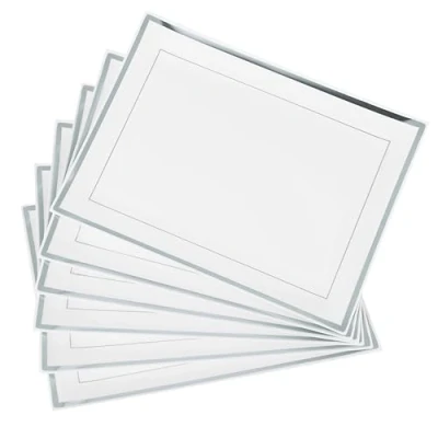 Imagen de MATANA 6 Bandejas Rectangulares de Plástico Blanco con Borde Plateado para Aperitivos 30x23cm Buffets, Bodas, Cumpleaños, Navidad, Fiestas Resistentes y Reutilizables